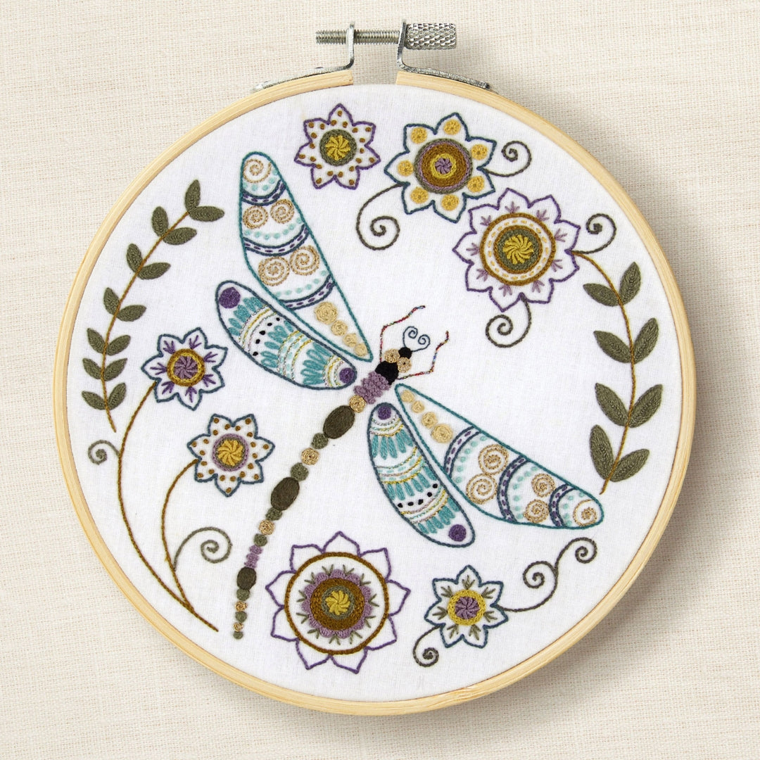 Kit de bordado Libelula (DMC)